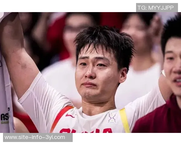 媒体人呼吁赵睿带伤上场男篮需情绪支持与郭导减压策略 媒体人呼吁赵睿带伤上场男篮需情绪支持与郭导减压策略